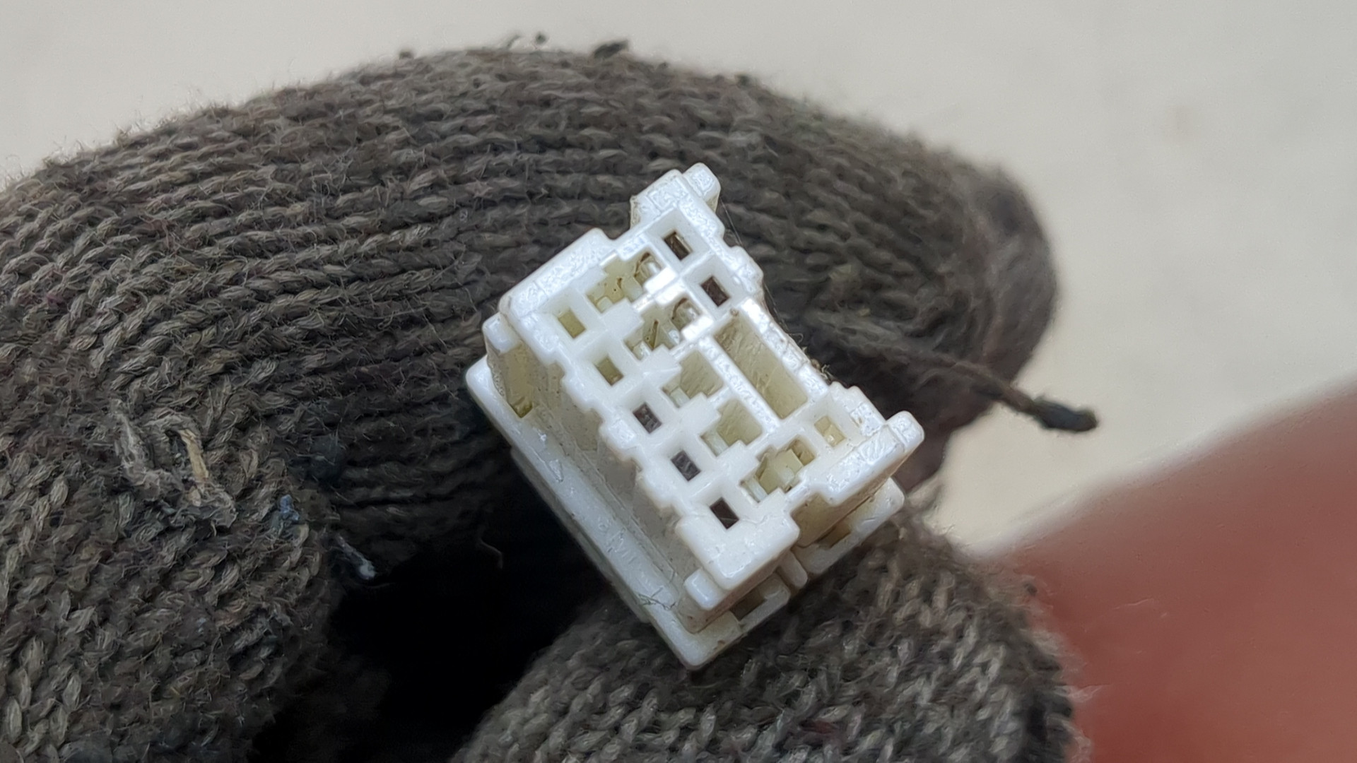 Зеркало правое электрическое