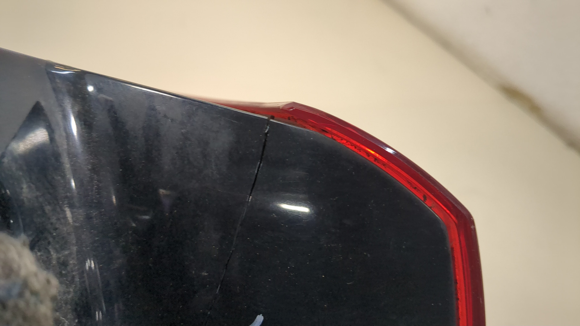 Фонарь задний правый