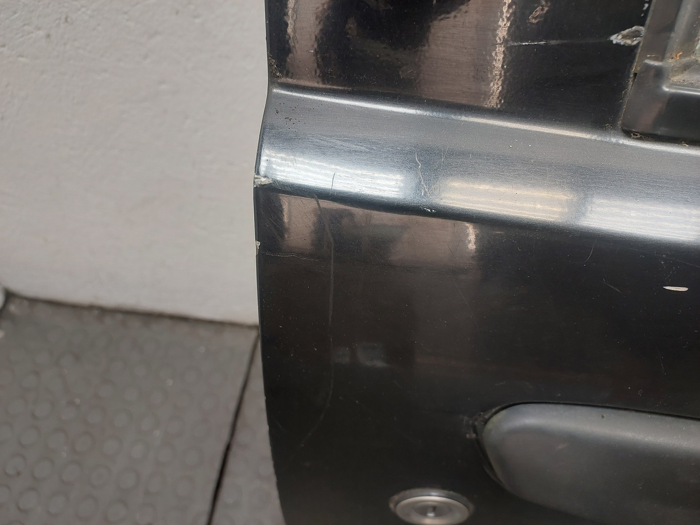 Дверь передняя правая