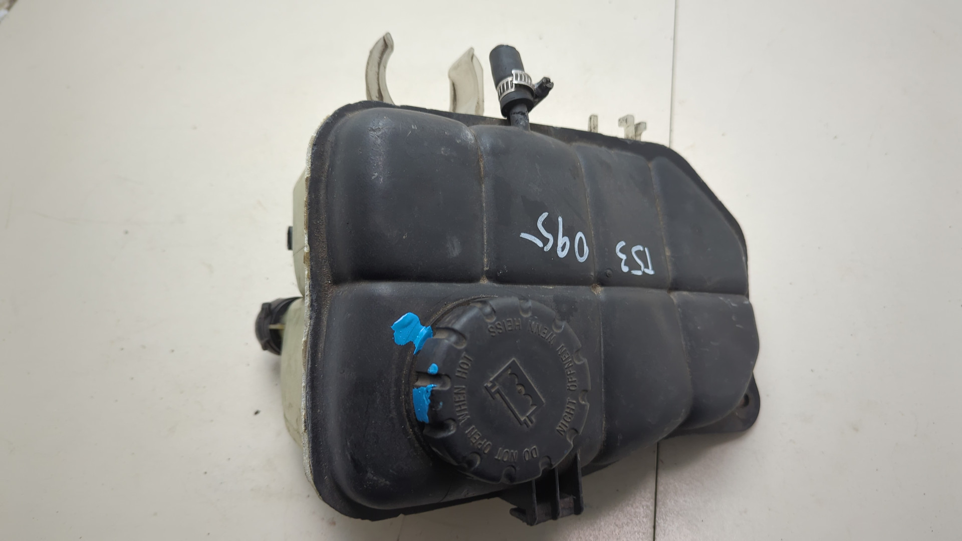 Бачок расширительный