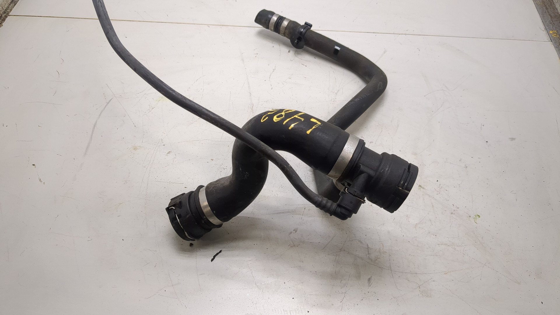 Шланг системы охлаждения