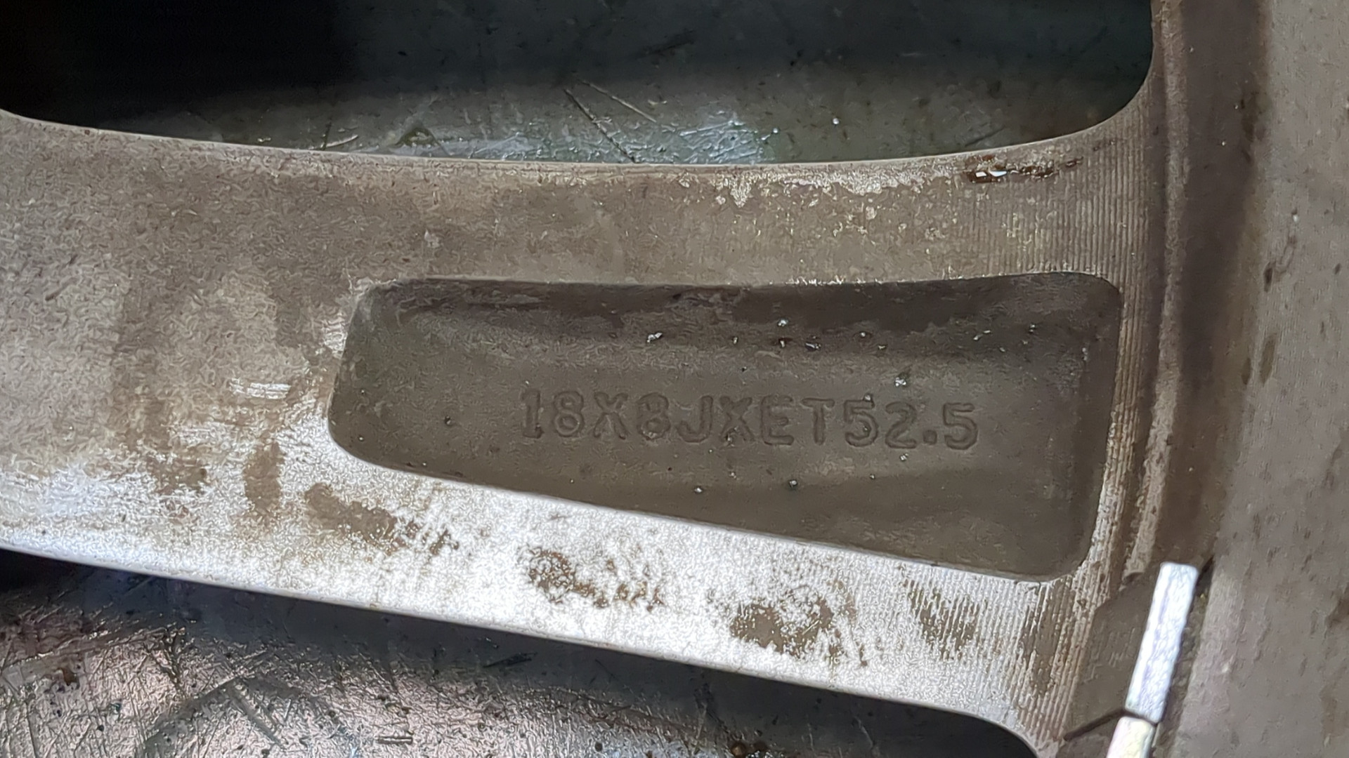 Диск колесный литой легкий сплав