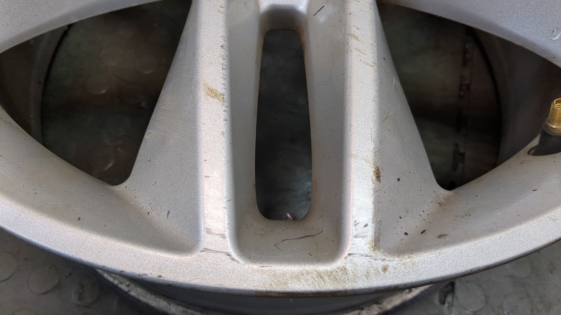 Диск колесный литой легкий сплав