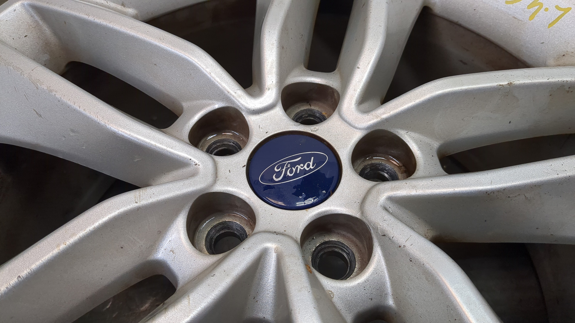 Диск колесный литой легкий сплав