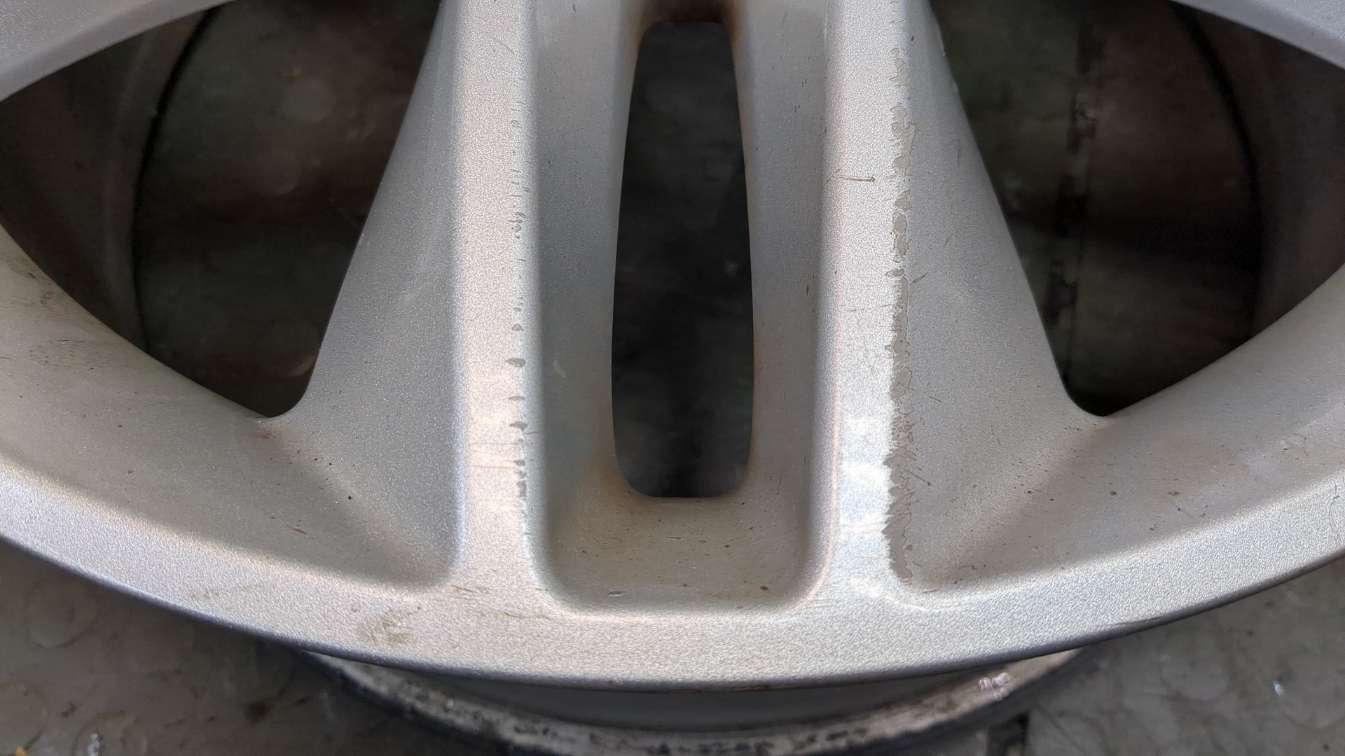 Диск колесный литой легкий сплав