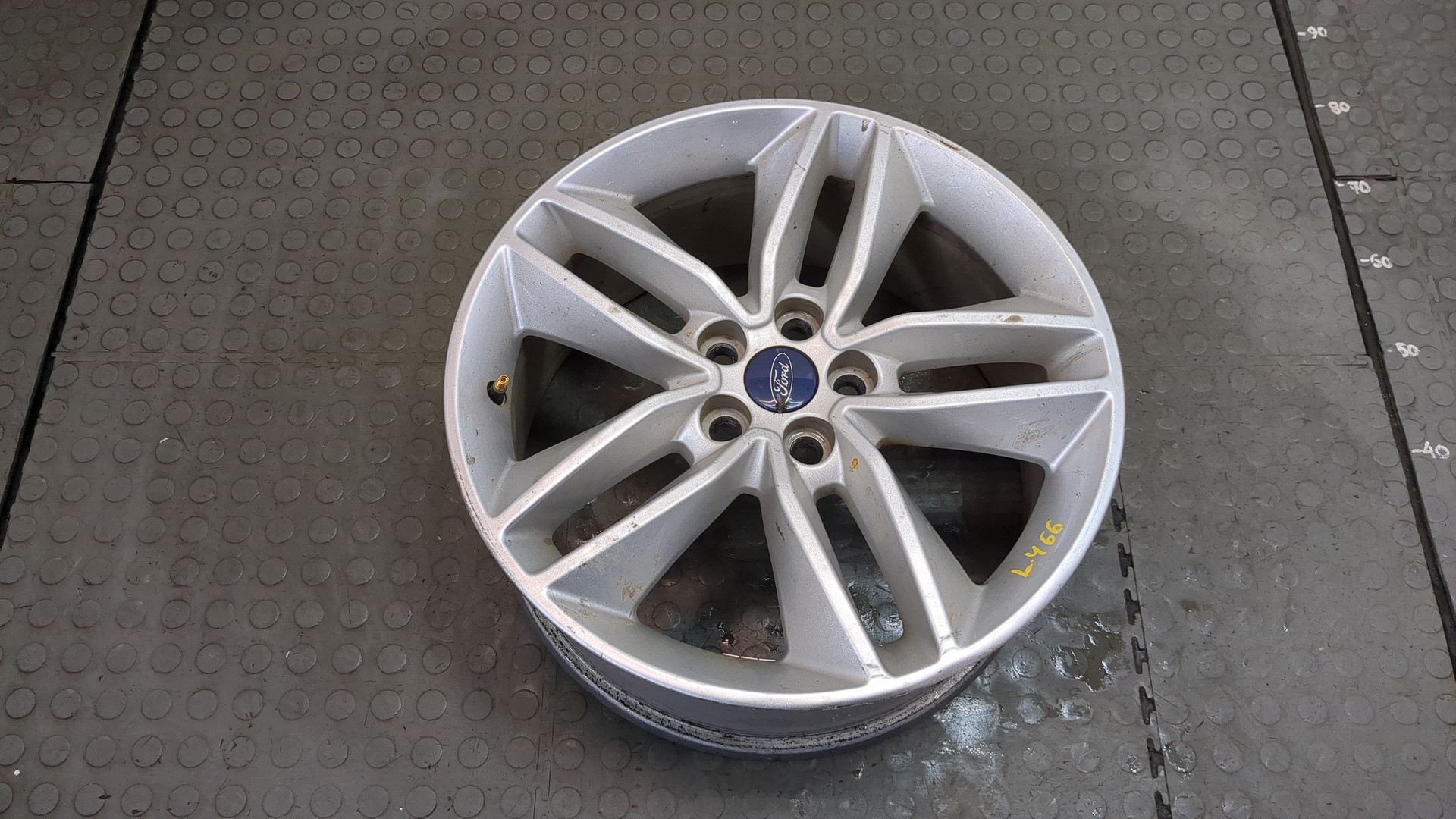 Диск колесный литой легкий сплав