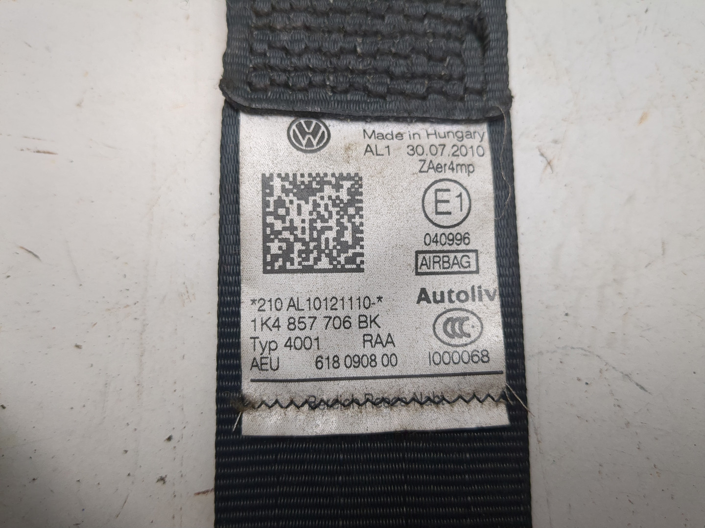 Ремень безопасности