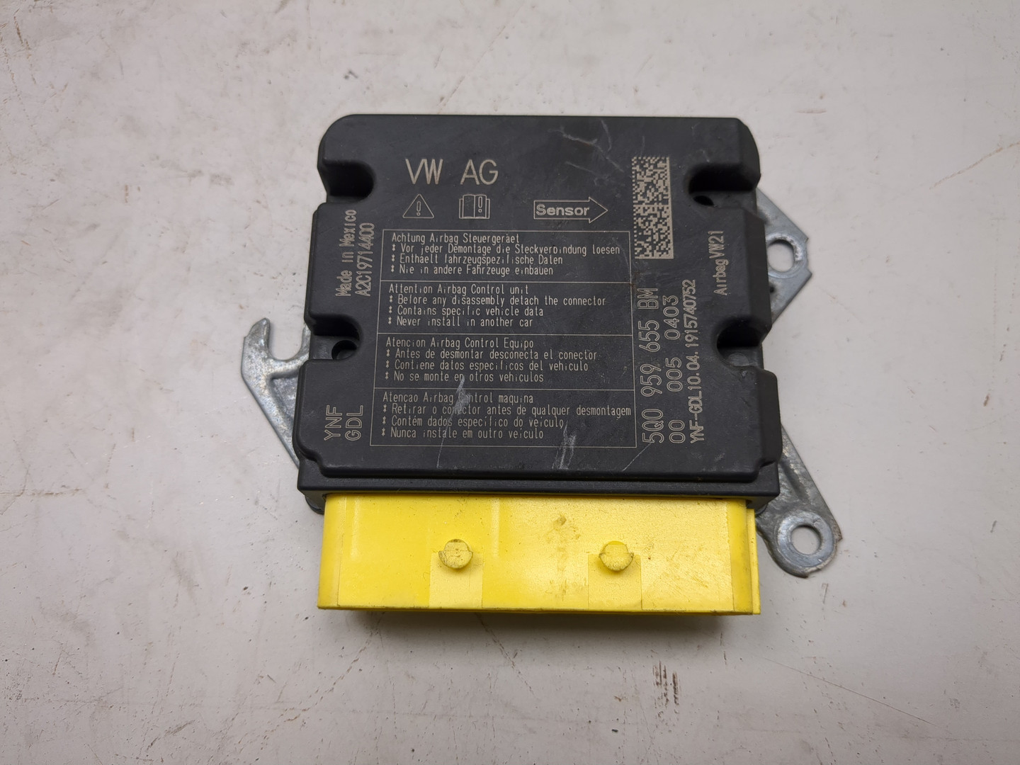 Блок управления подушек безопасности (AIR BAG)