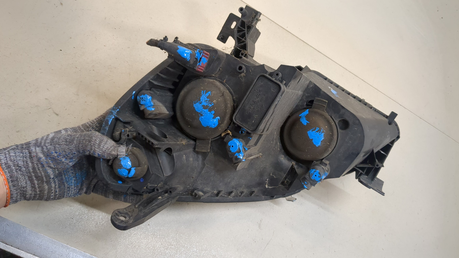 Фара правая