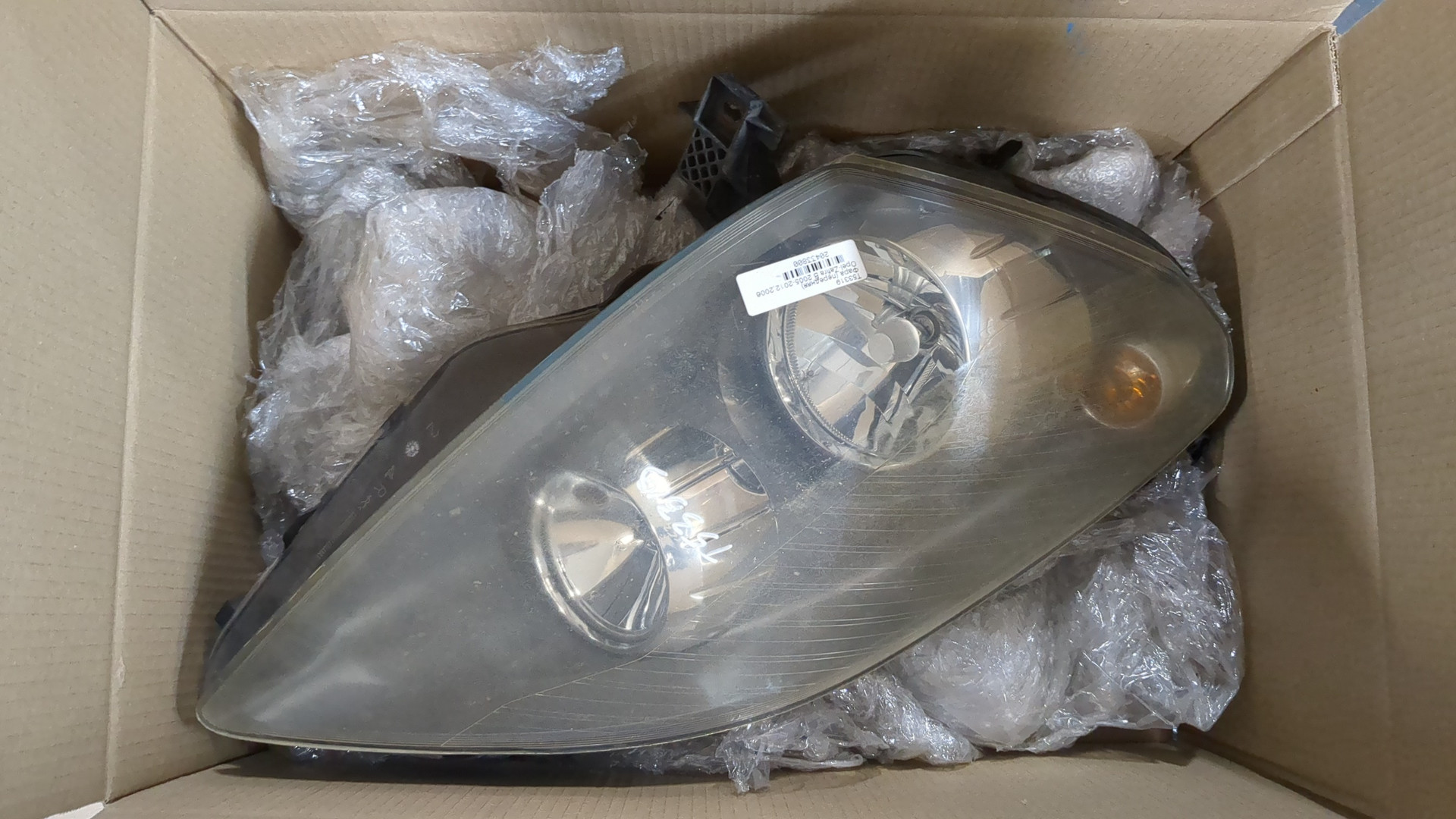 Фара правая