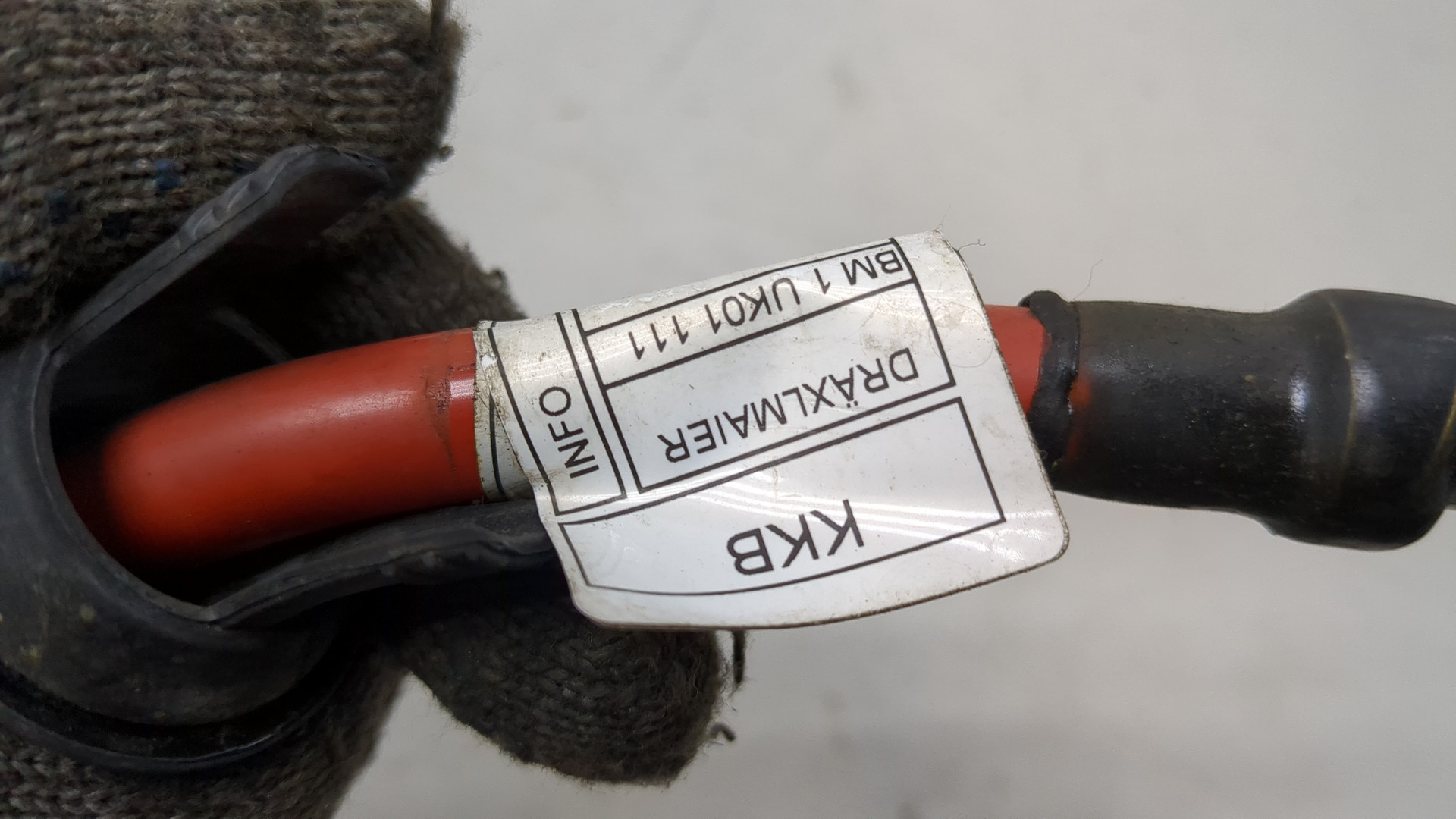 Провод высокого напряжения