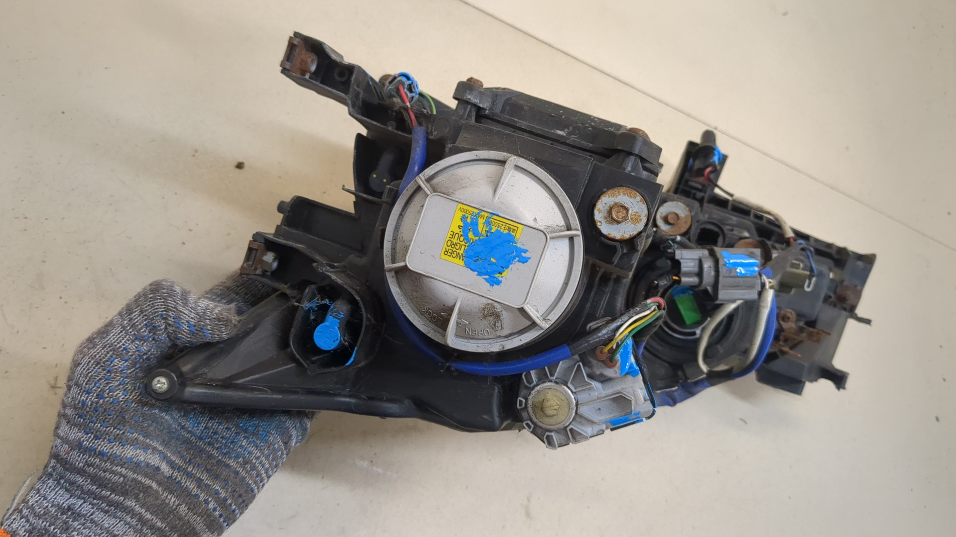 Фара правая