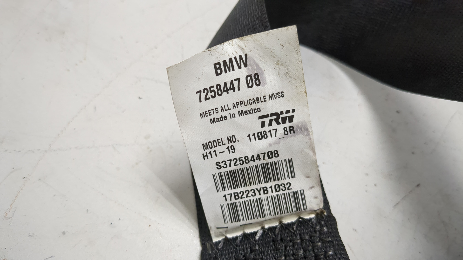 Ремень безопасности