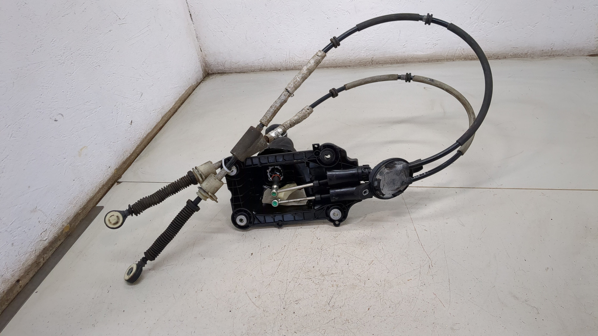 Кулиса МКПП / АКПП