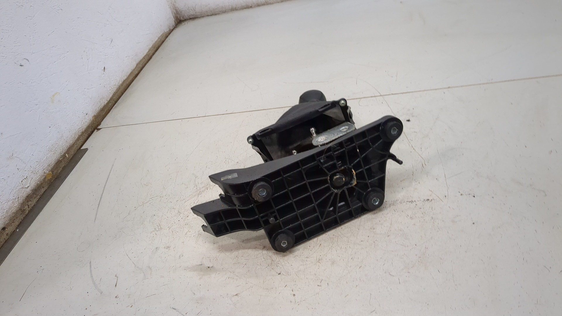 Кулиса МКПП / АКПП