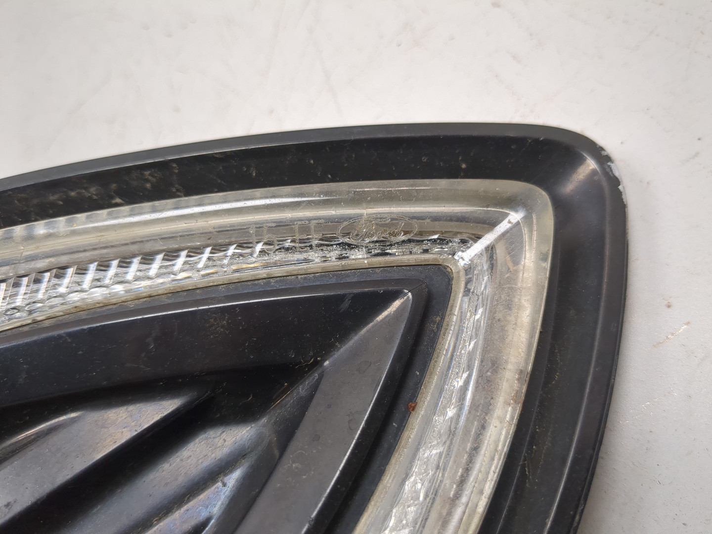 Фара противотуманная правая