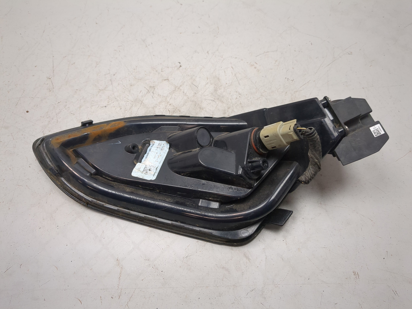 Фара противотуманная правая