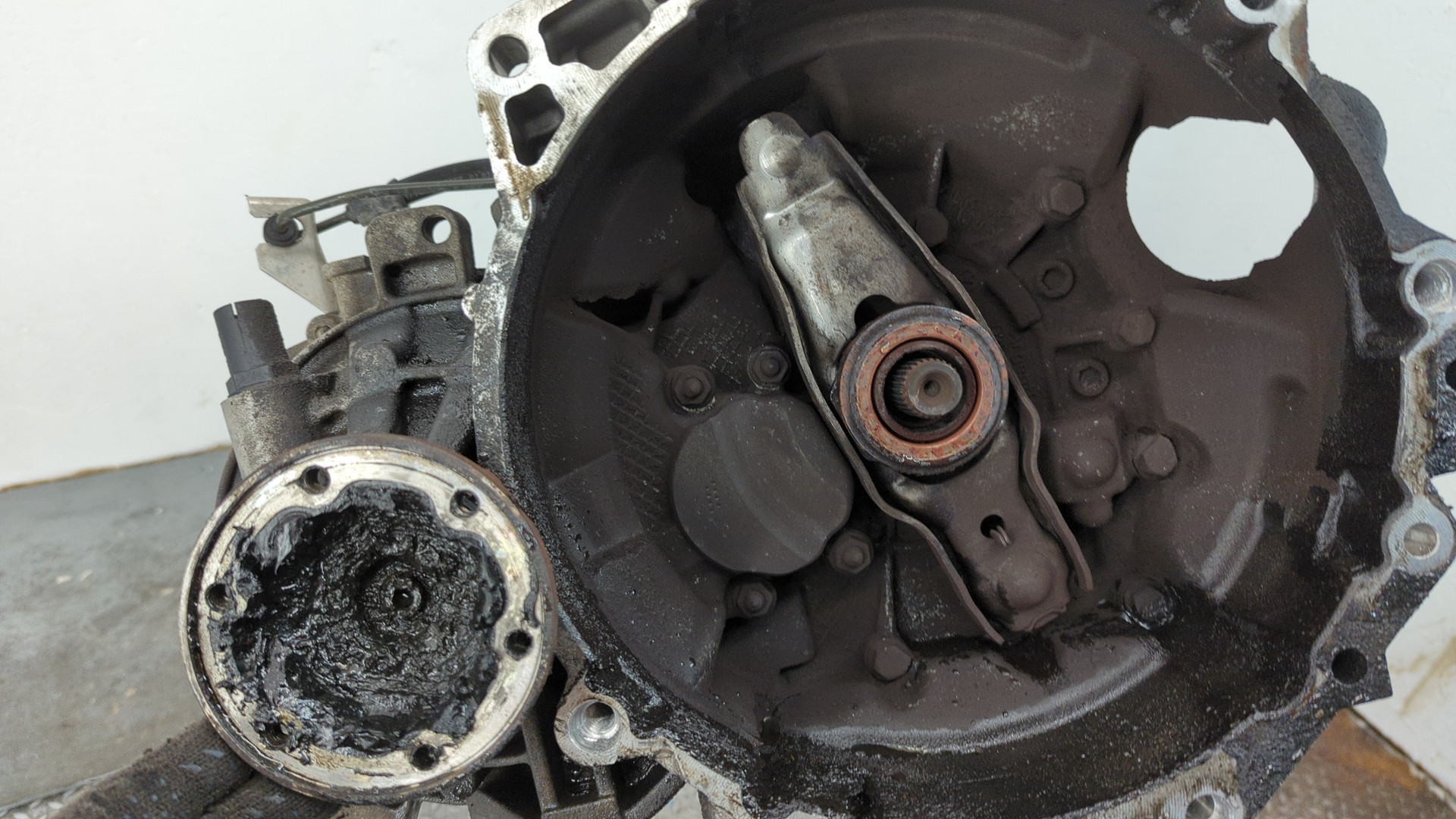 МКПП (механическая коробка переключения передач)