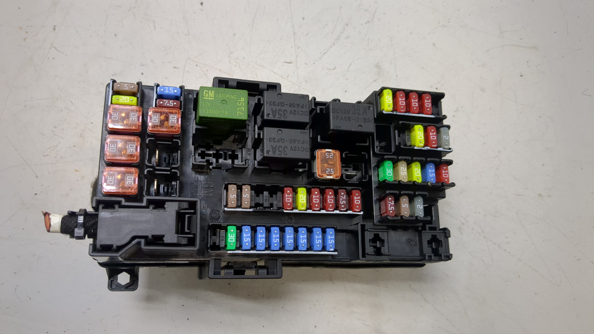 Блок предохранителей