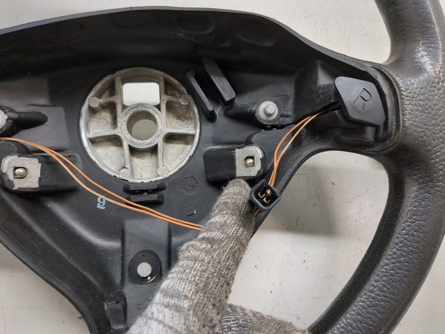 Рулевое колесо (руль)