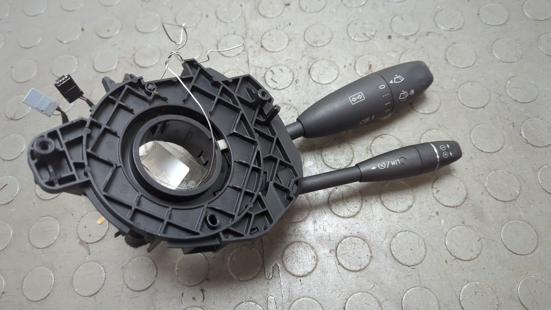 Переключатель подрулевой