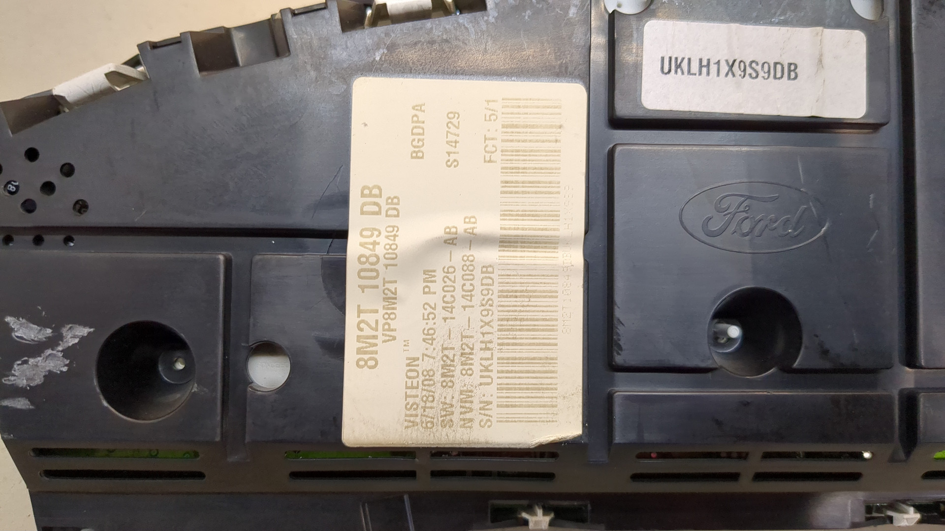 Панель приборов