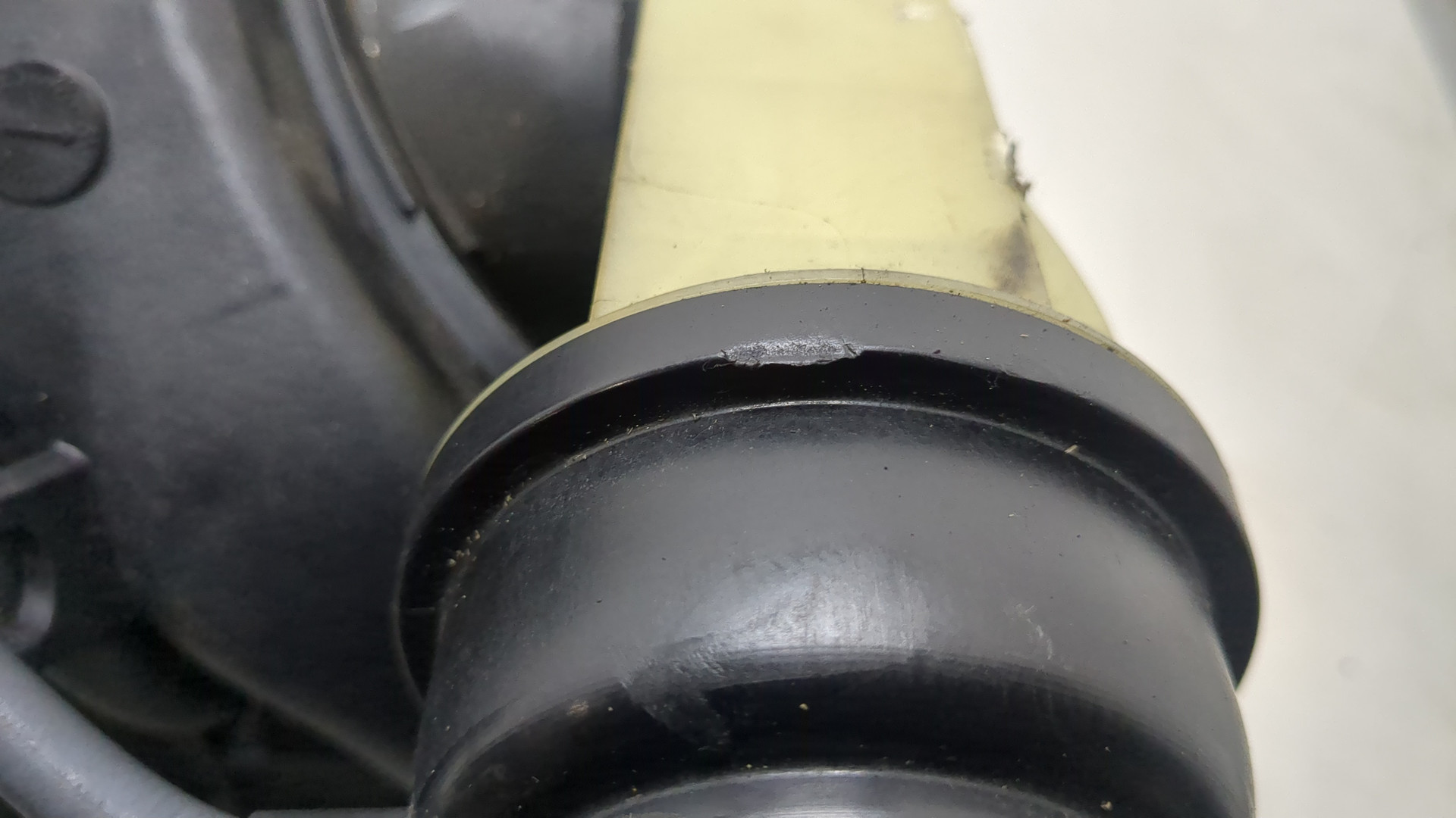 Коллектор впускной