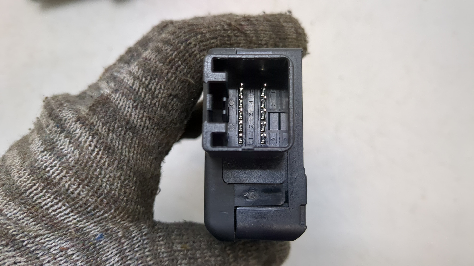 Моторчик люка