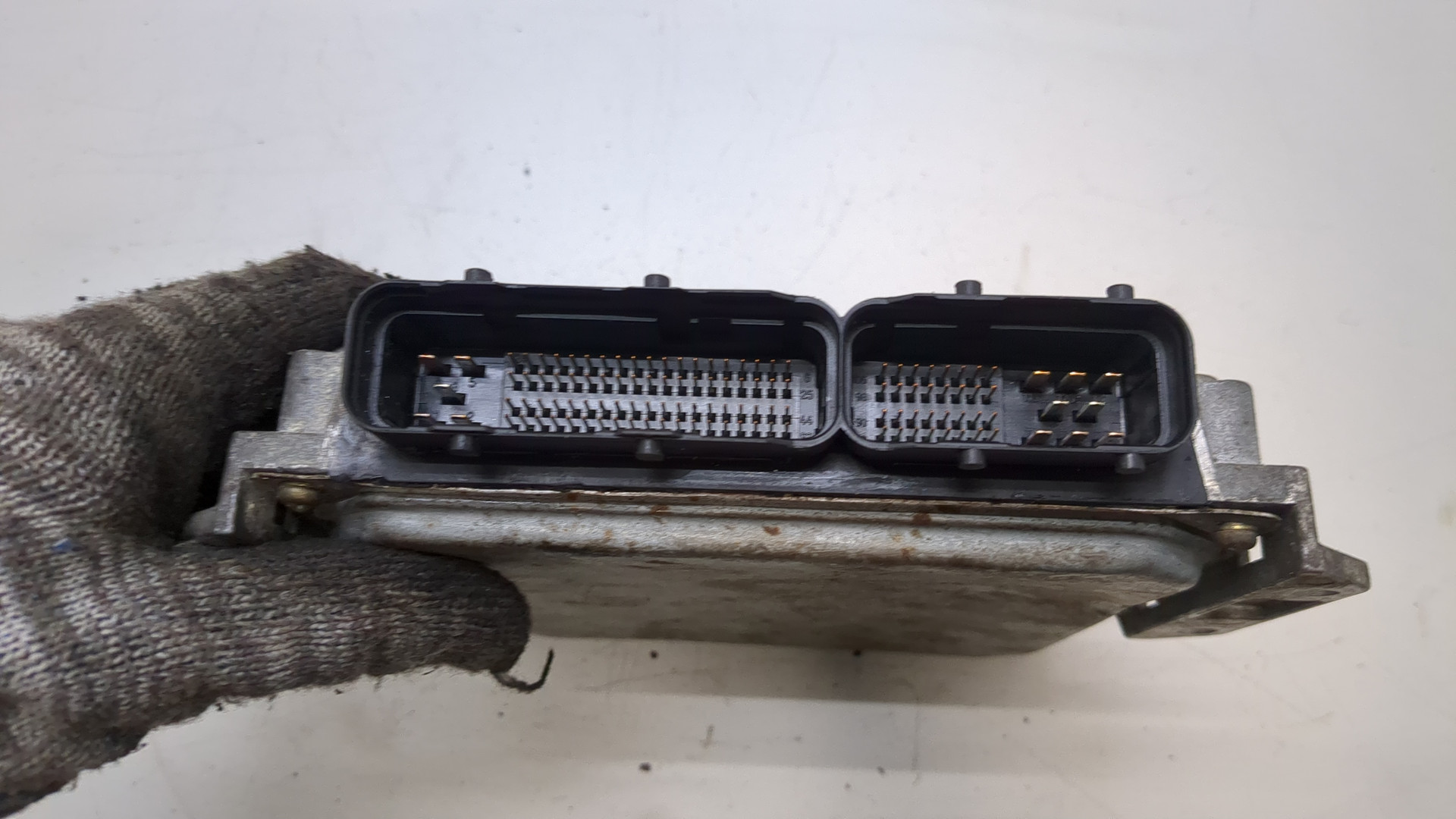 Блок управления двигателем