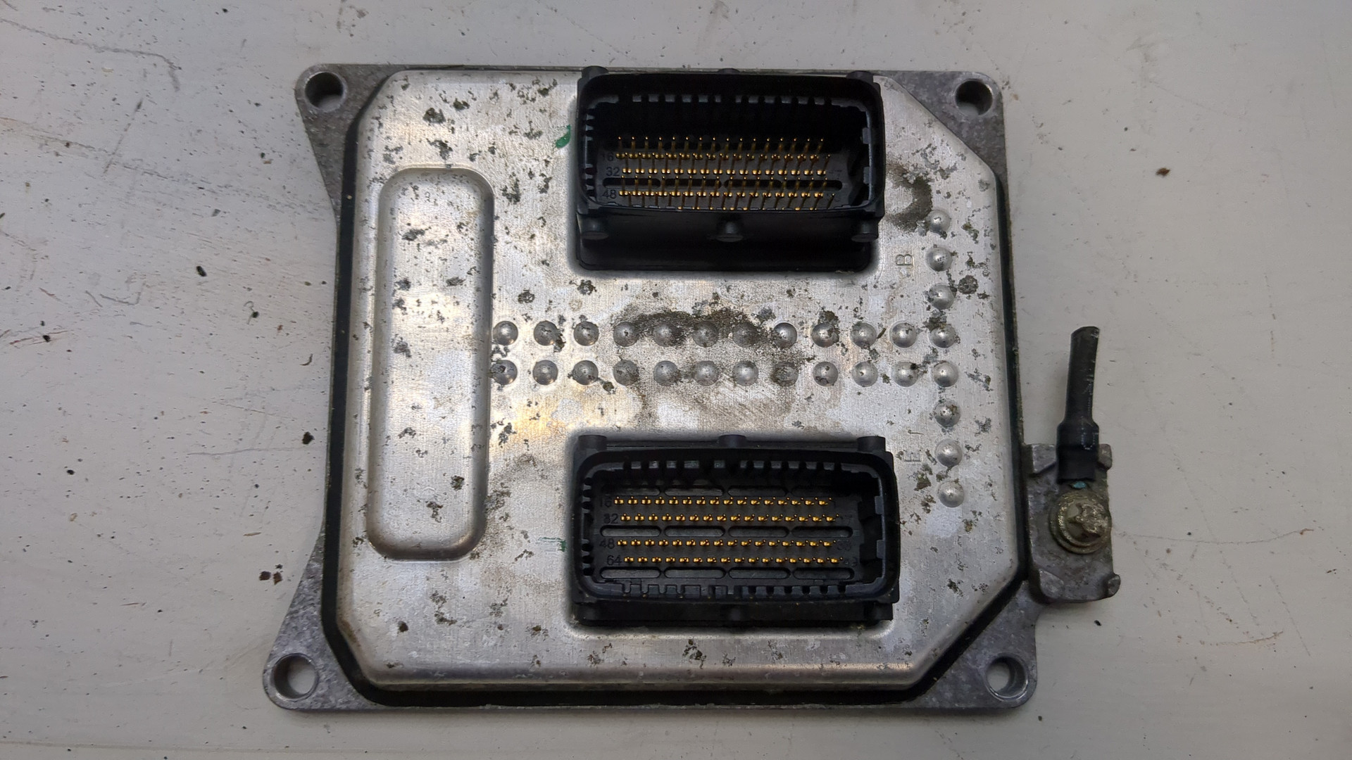 Блок управления двигателем