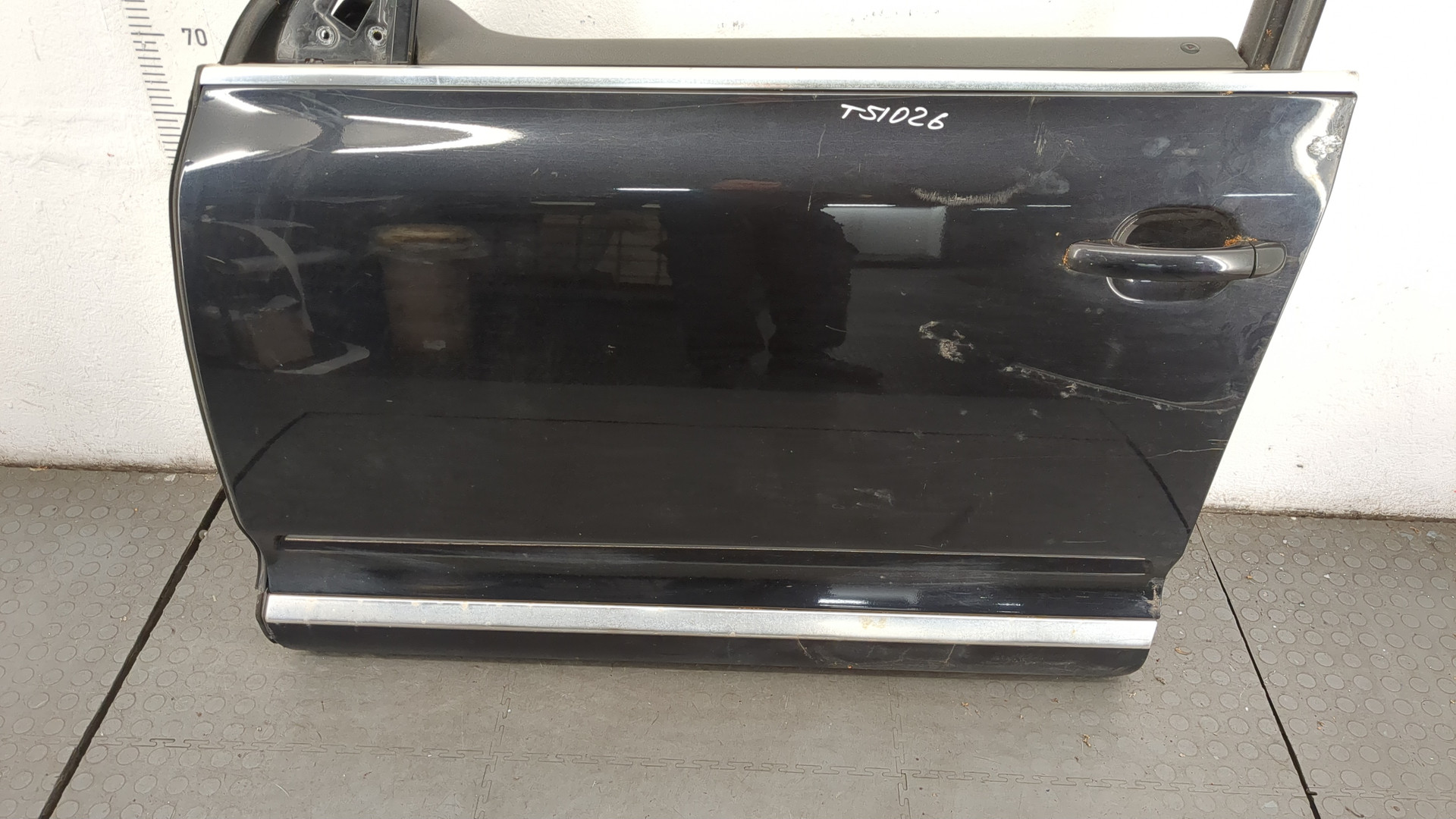 Дверь передняя левая