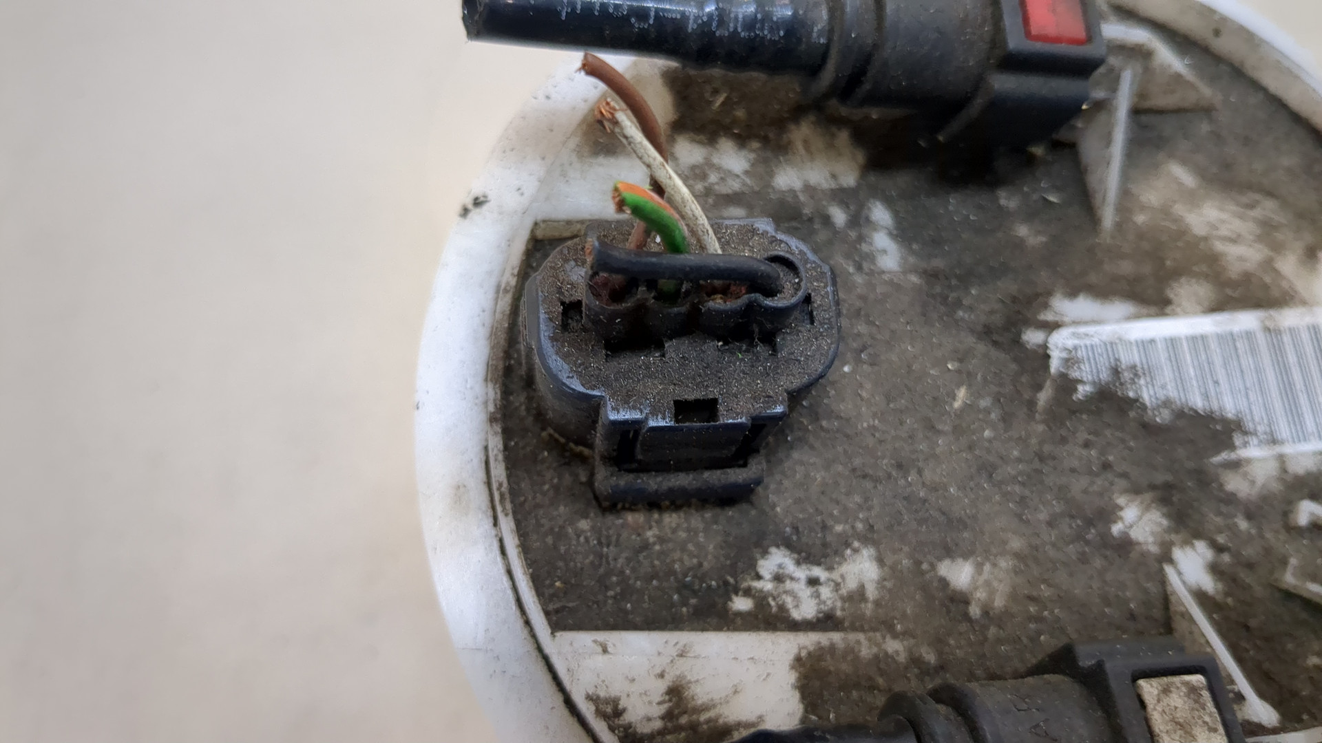 Насос топливный электрический