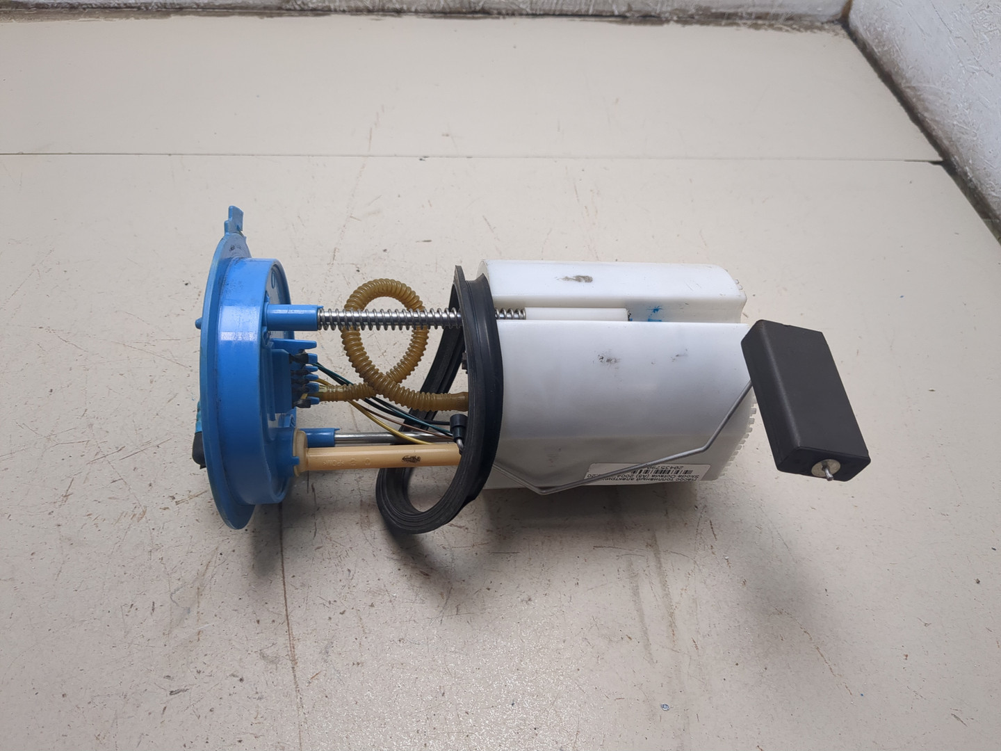 Насос топливный электрический