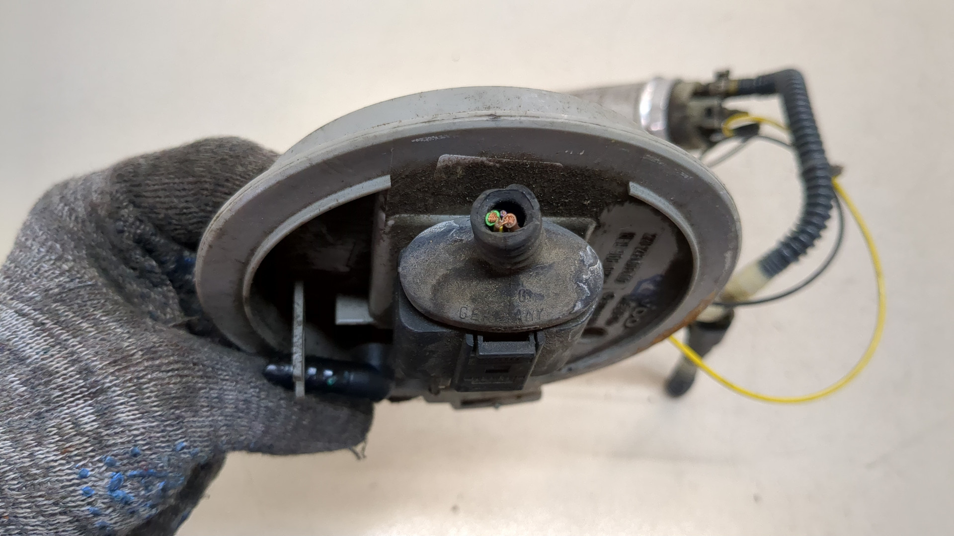 Насос топливный электрический