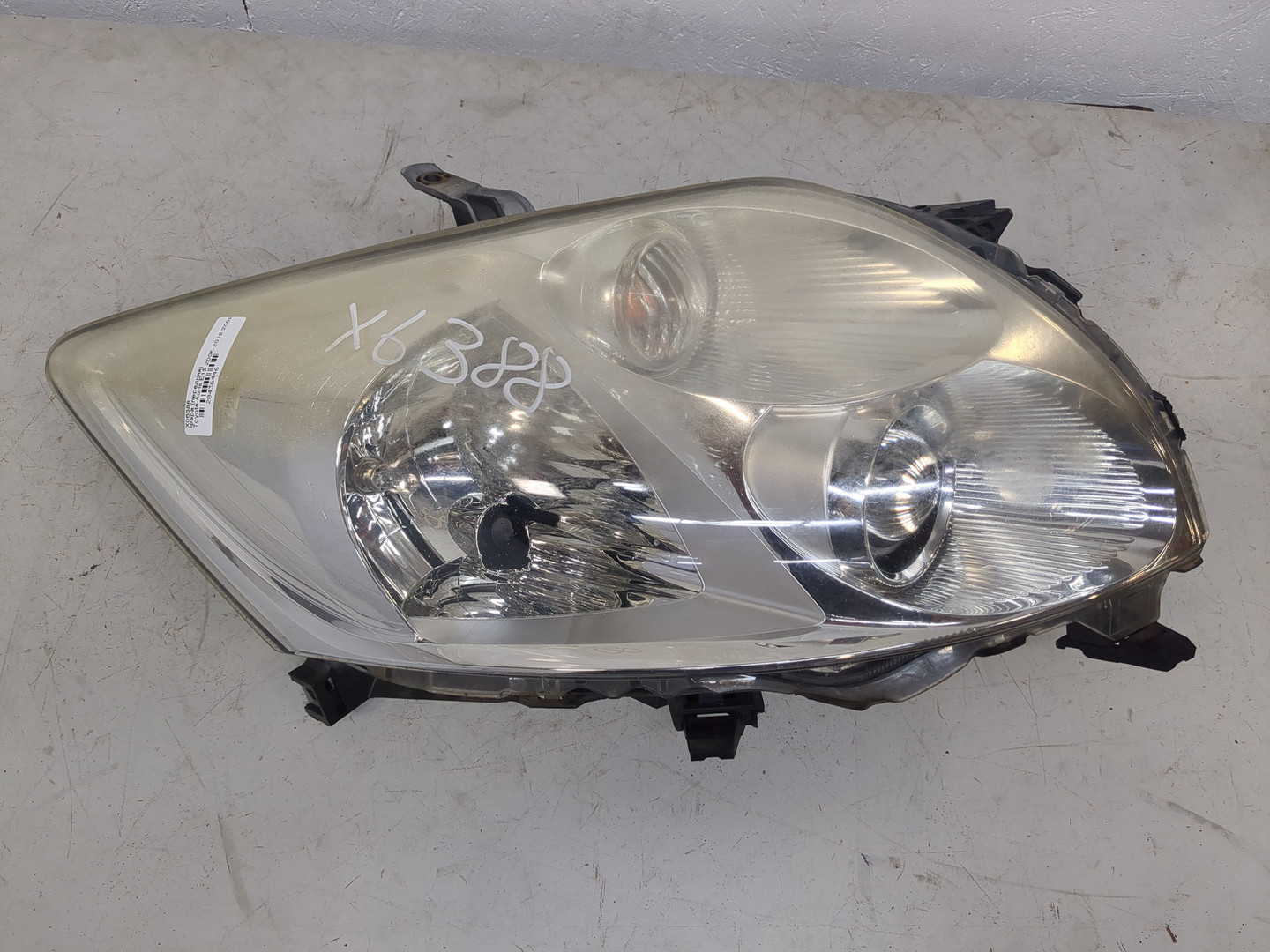 Фара правая