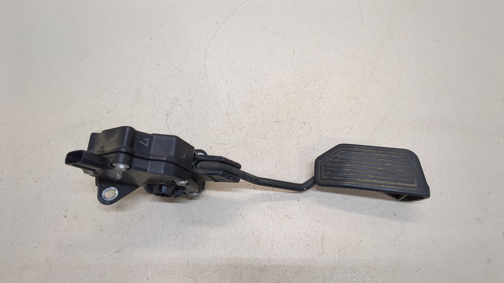 Педаль газа