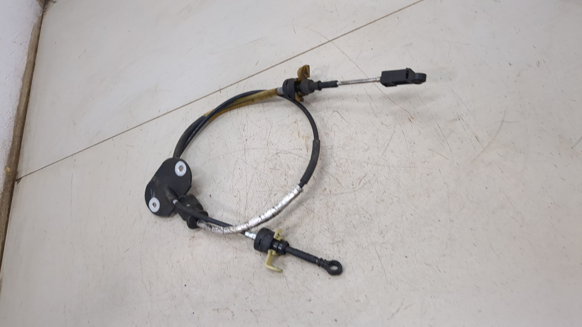 Трос КПП (выбора/переключения передач)