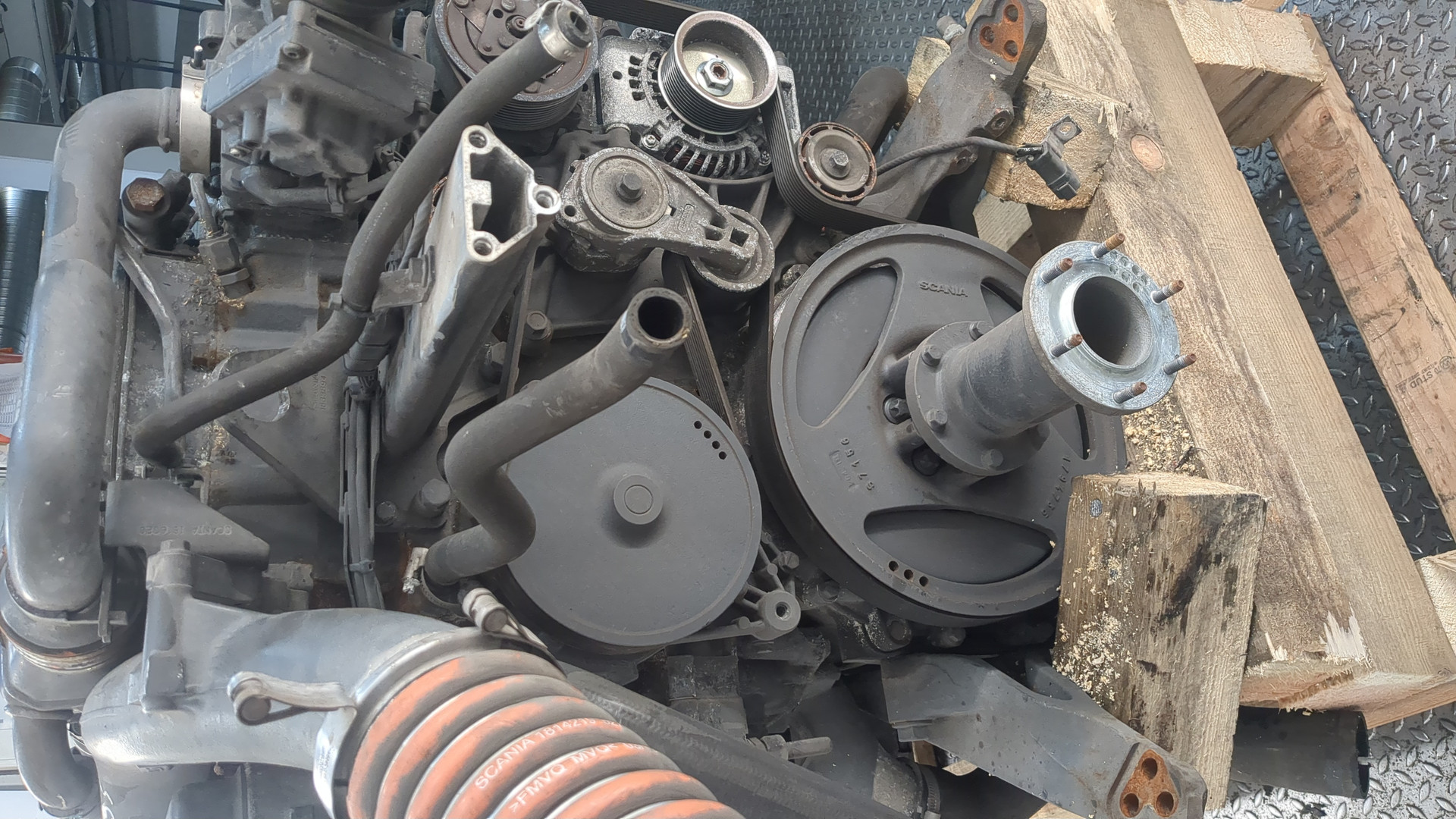 Двигатель (ДВС)