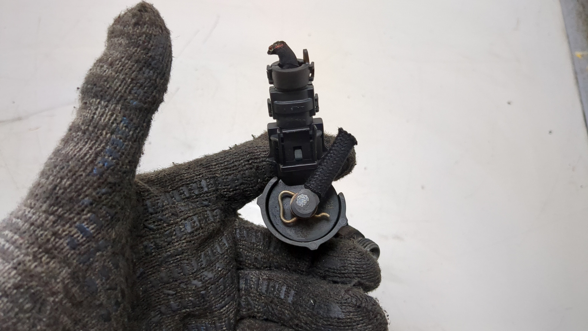 Форсунка дизельная электрическая