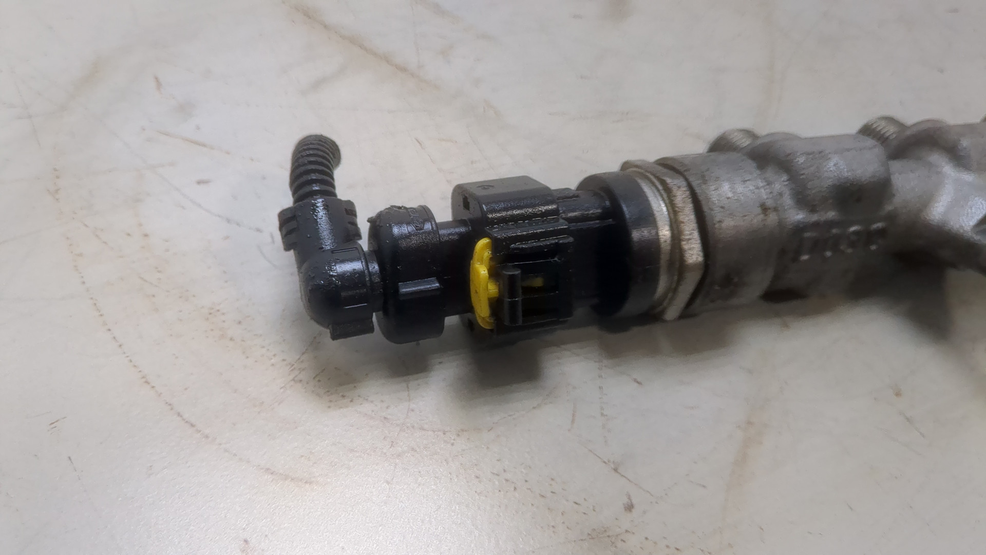 Рейка топливная (рампа)