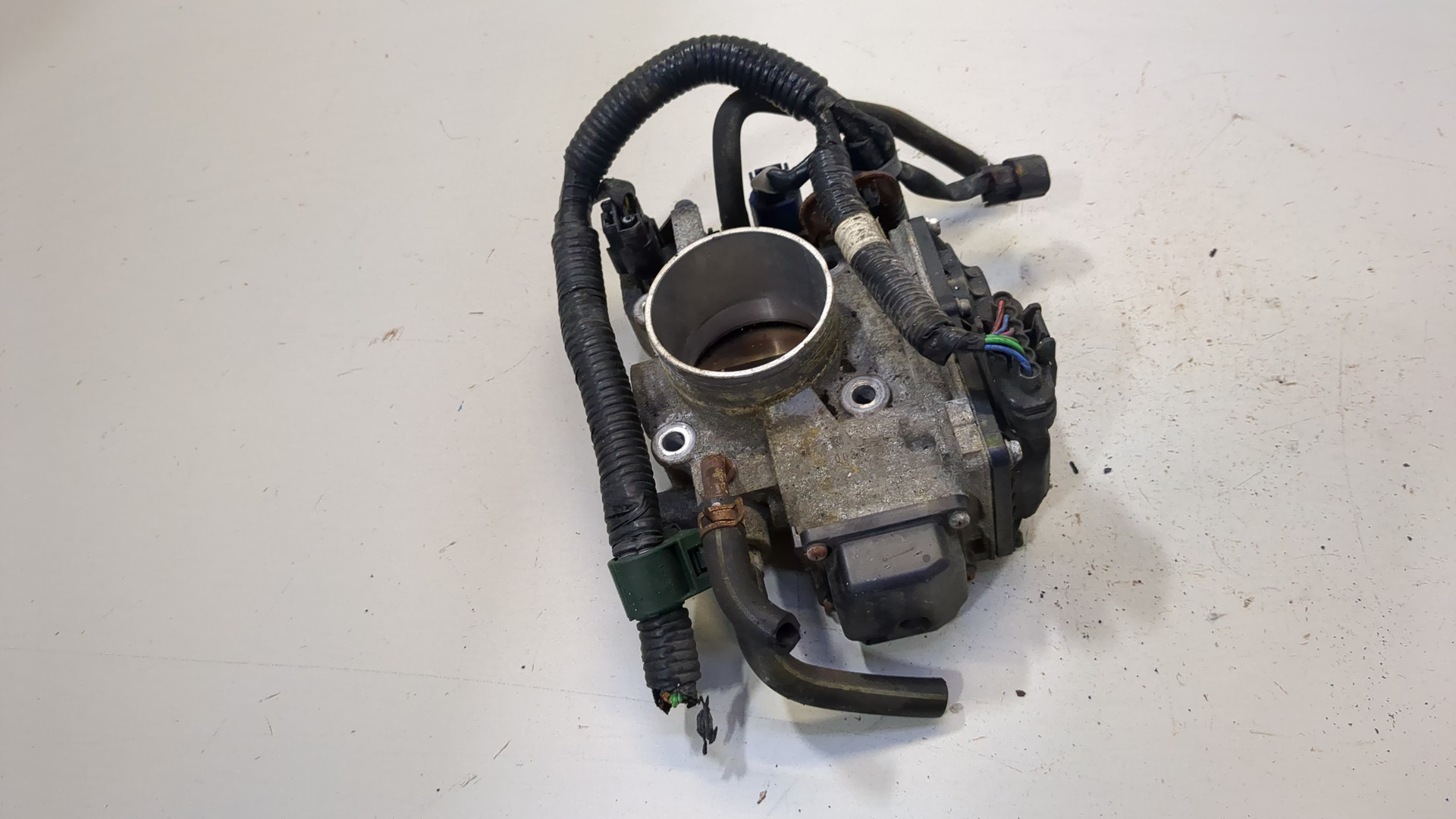 Заслонка дроссельная электрическая