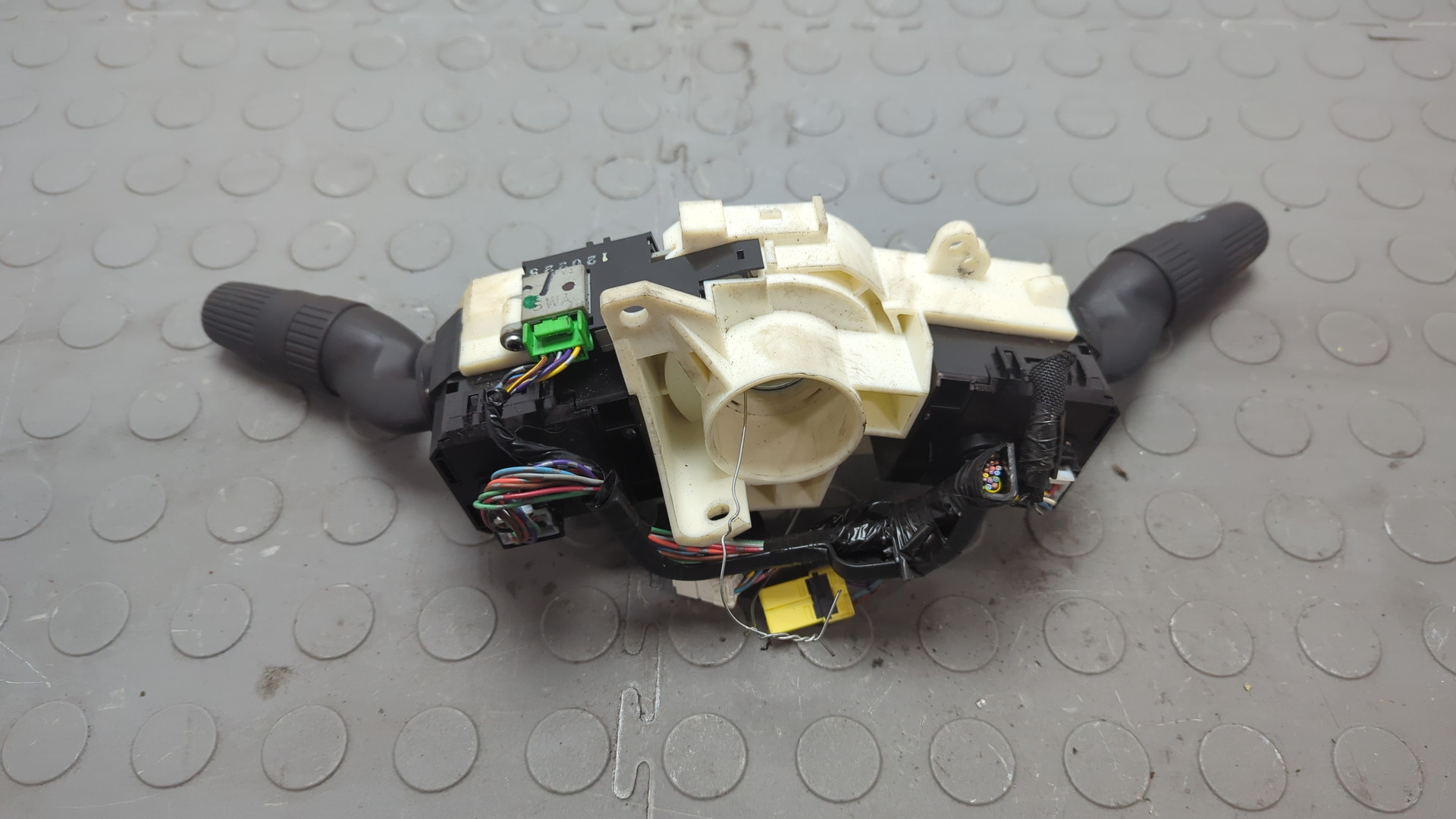 Переключатель подрулевой