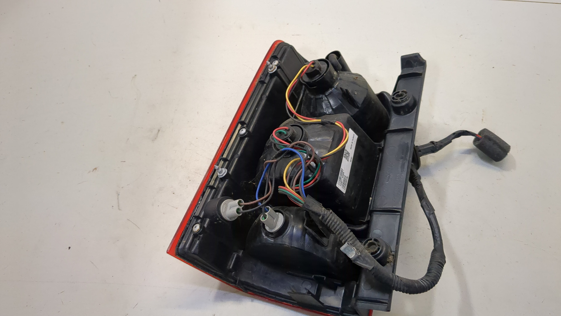 Фонарь задний правый