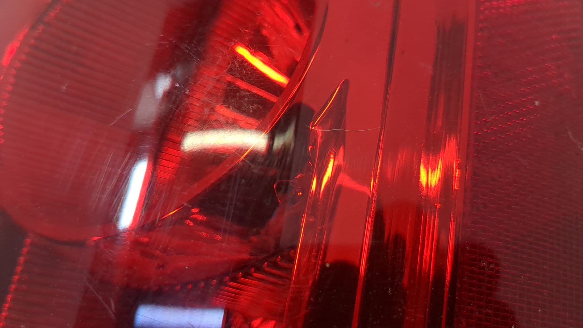 Фонарь задний правый