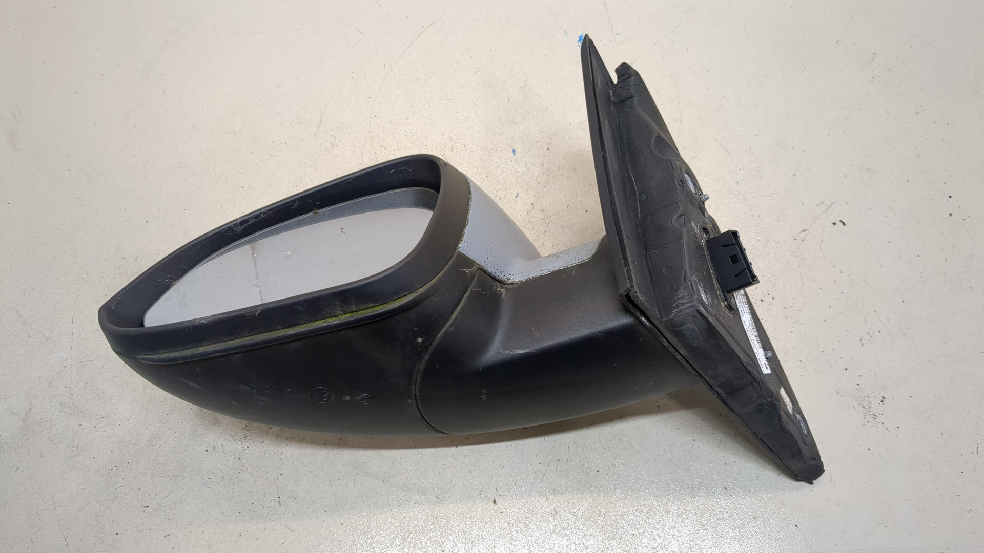 Зеркало левое электрическое