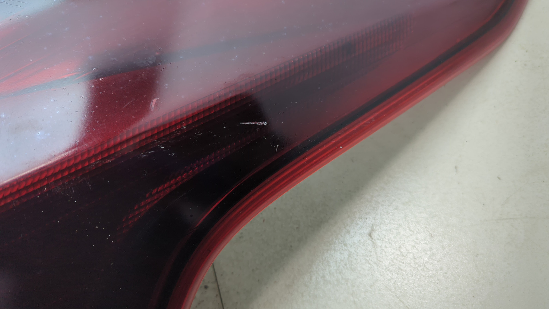 Фонарь задний правый