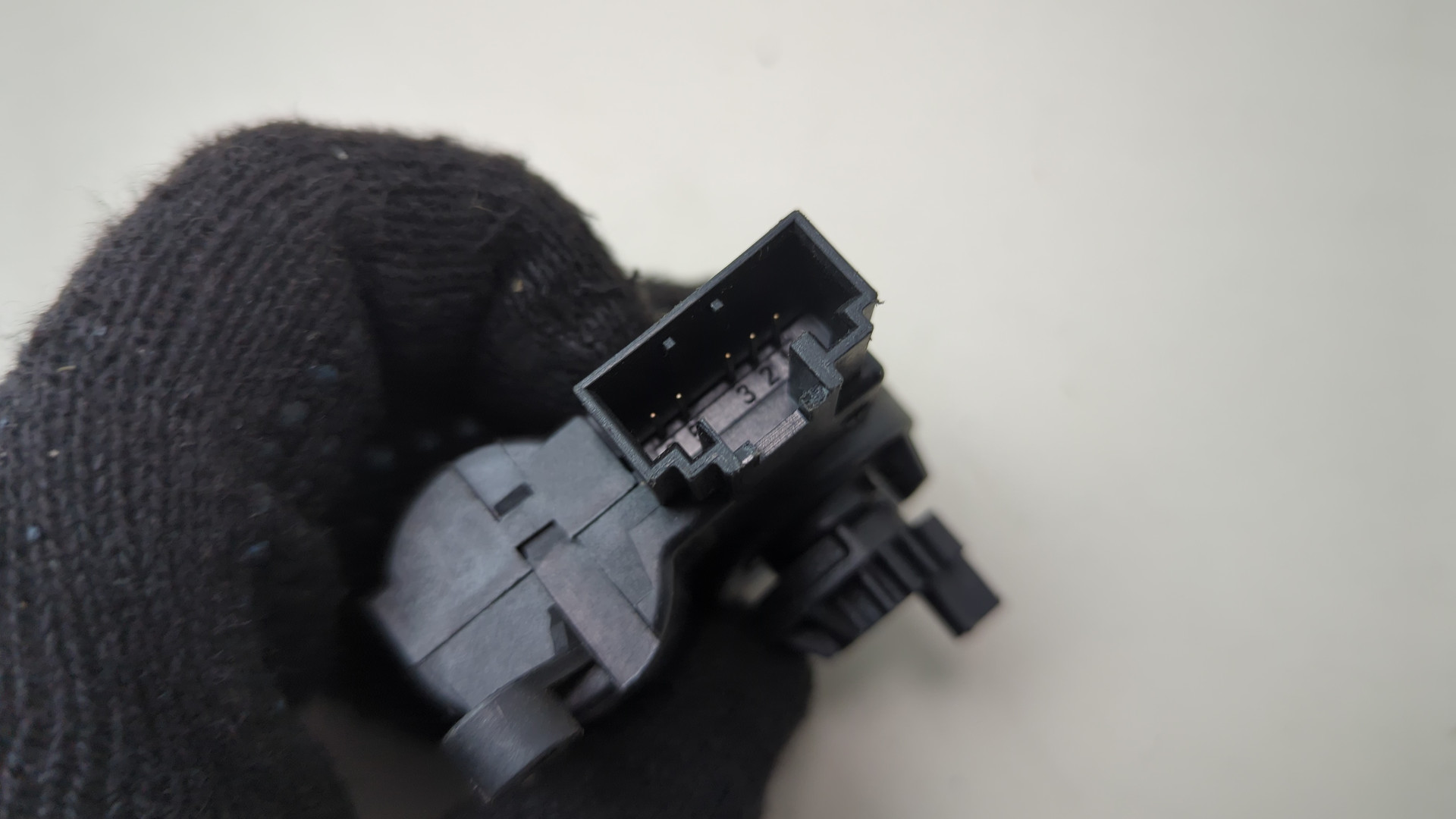 Моторчик заслонки печки