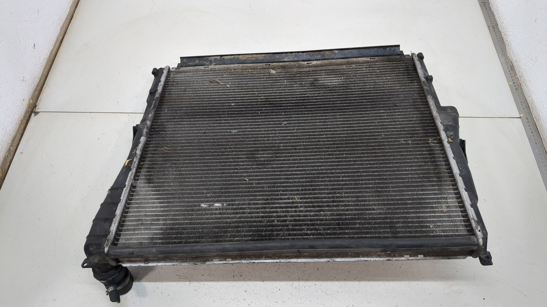 Радиатор охлаждения двигателя основной