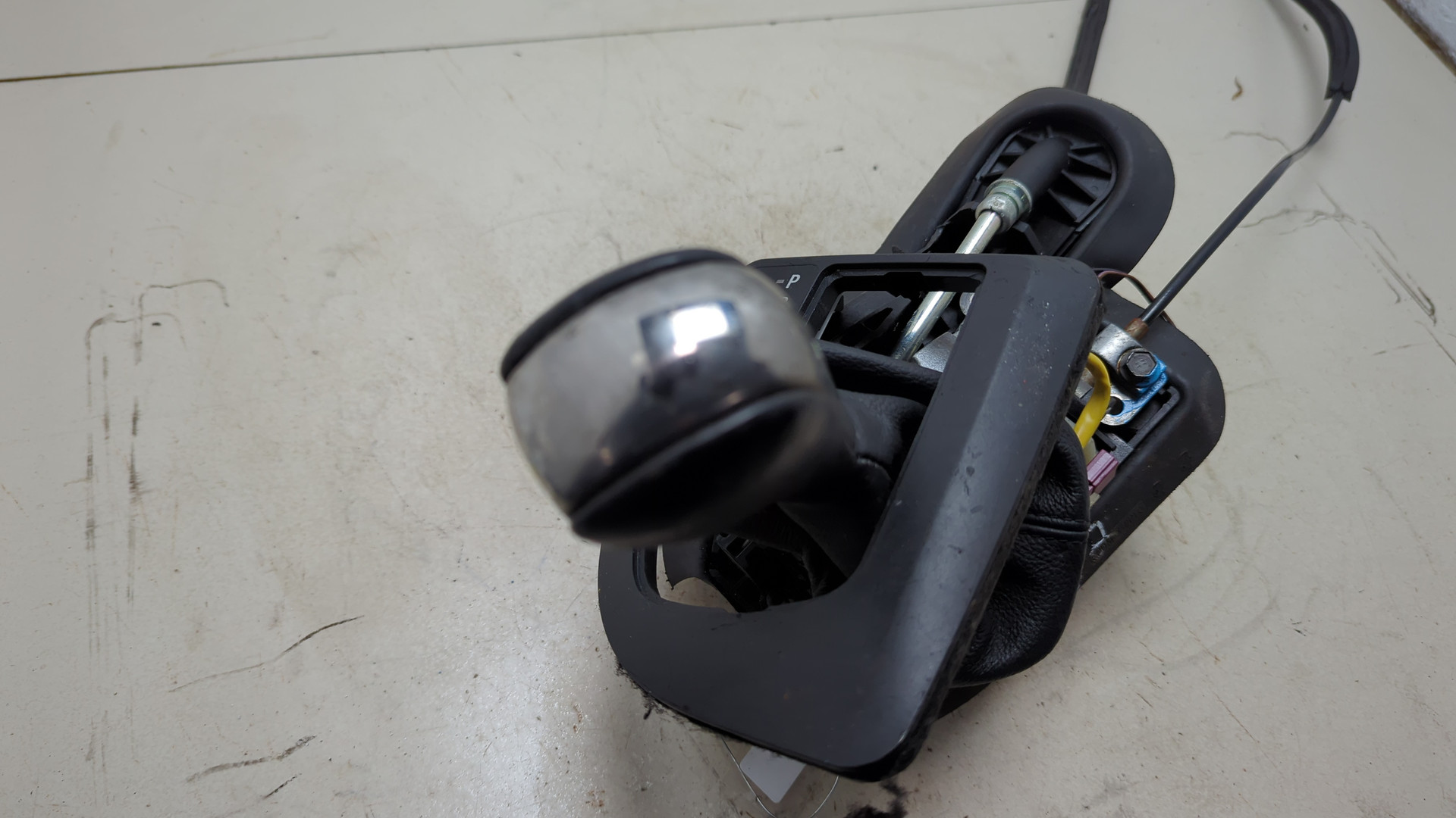 Кулиса МКПП / АКПП