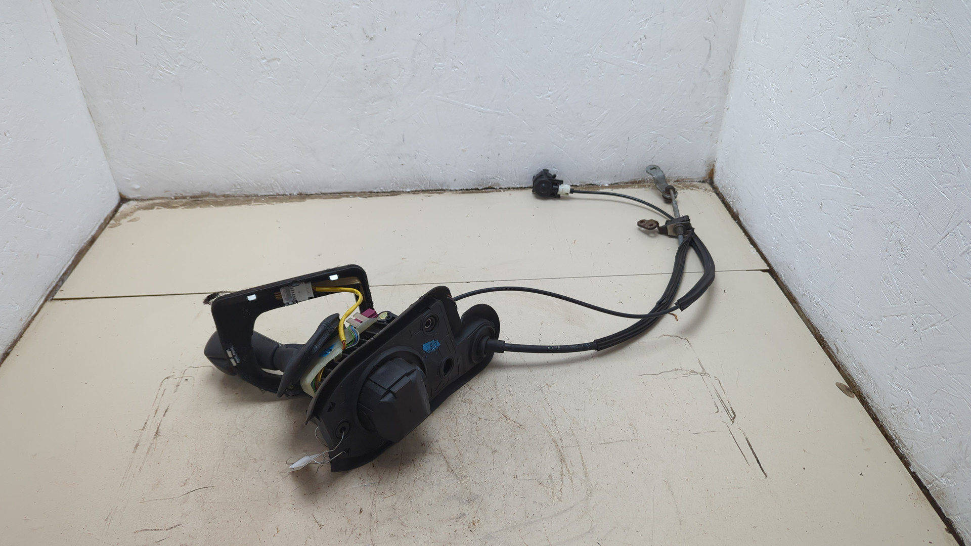 Кулиса МКПП / АКПП